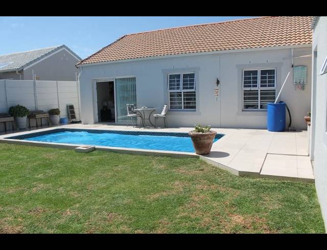 4 BEDROOM HOUSE FOR SALE IN SUNNINGDALE